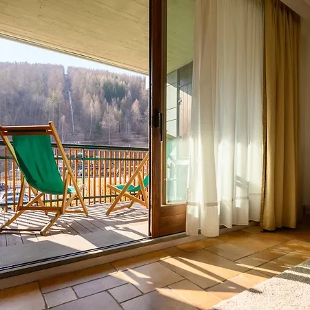 Alpesmith - Bike & Ski Apartments Bardonecchia Exterior photo