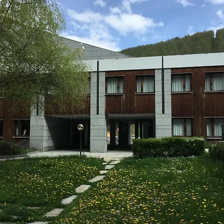 Alpesmith - Bike & Ski Apartments Bardonecchia Exterior photo