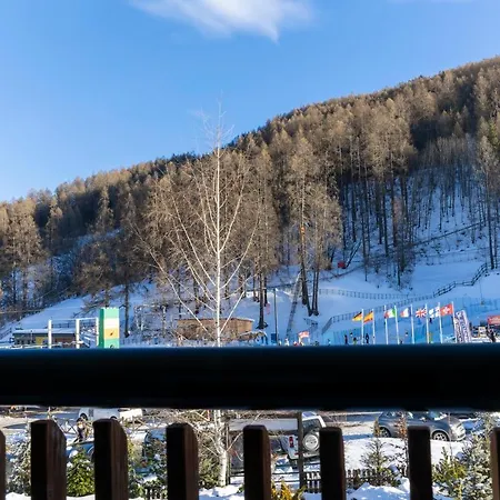 Alpesmith - Bike & Ski Apartments Bardonecchia Exterior photo
